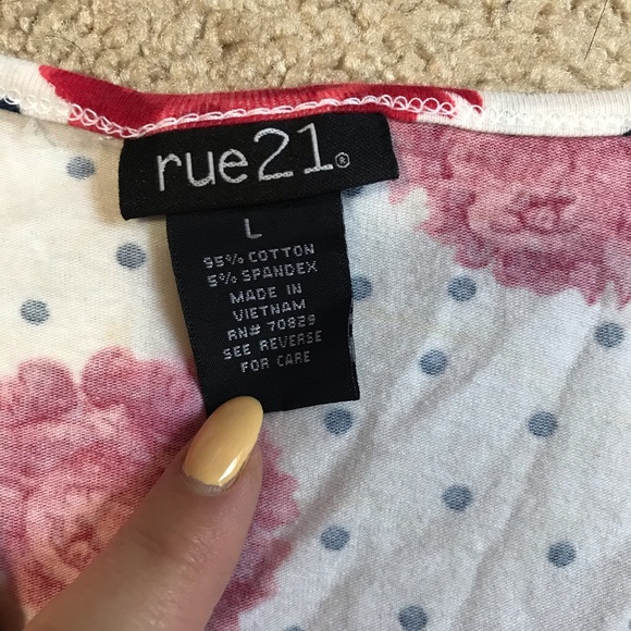 👑 (3 for $15) Womens tshirt - Picture 4 of 4